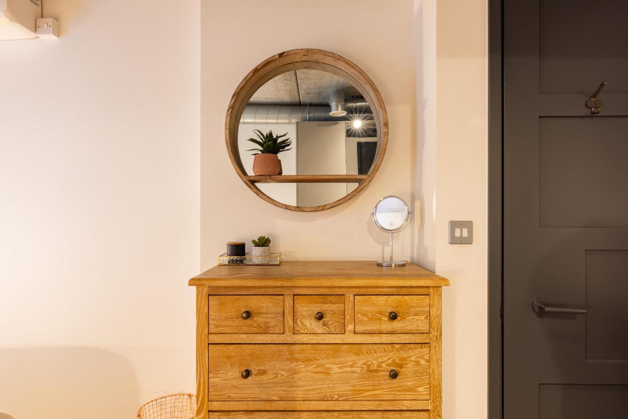 South Bank Loft - Industrial-chic Near Tate Modern, Borough Market, River Thames Appartamento *