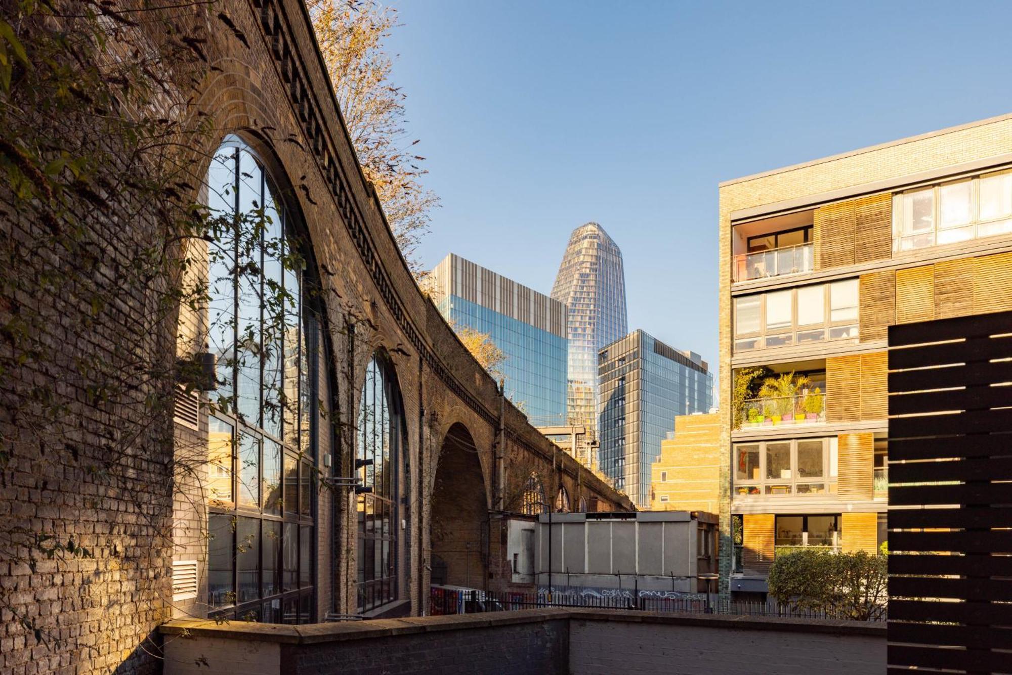 South Bank Loft - Industrial-chic Near Tate Modern, Borough Market, River Thames Appartamento Londra
